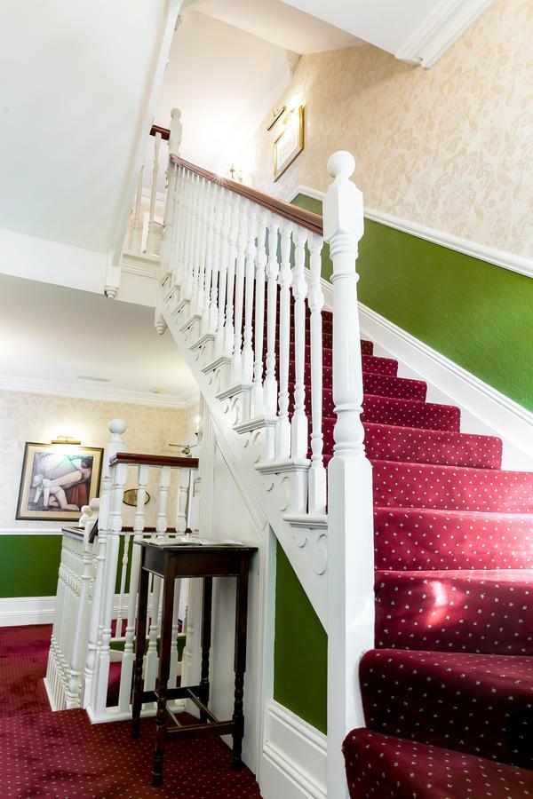 Отель Butlers Townhouse Дублин Экстерьер фото