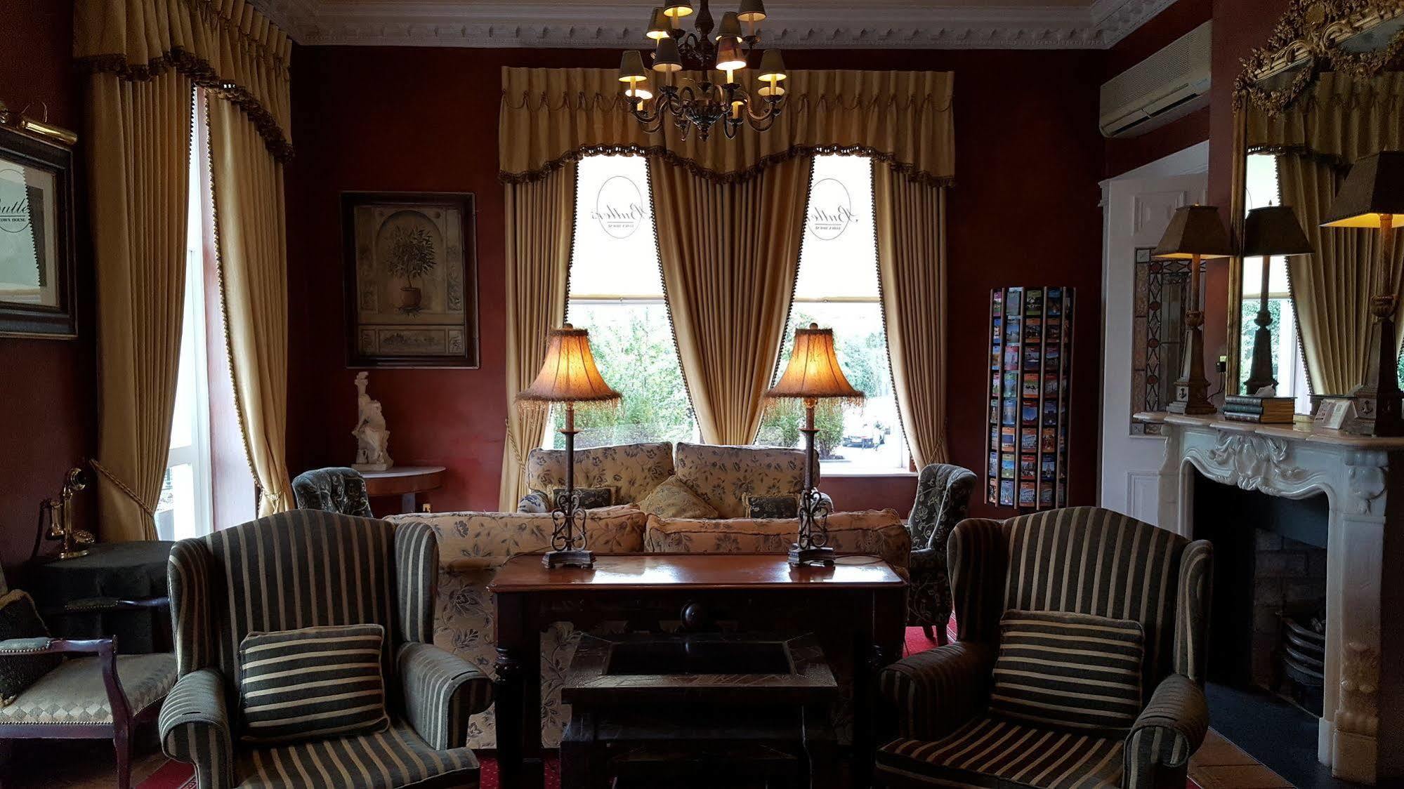 Отель Butlers Townhouse Дублин Экстерьер фото